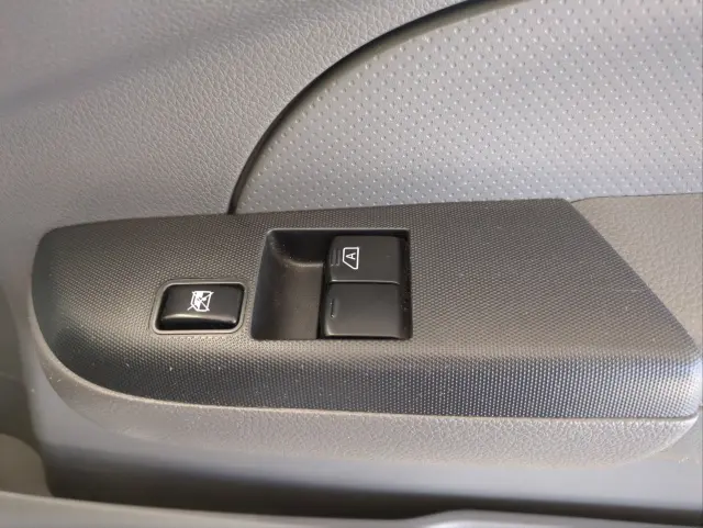日産 キャラバン ＣＢＦ-ＶＲ2Ｅ26(2WD)の写真29