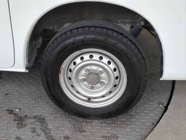 トヨタ タウンエースバン DBF-S402M(2WD)の写真32