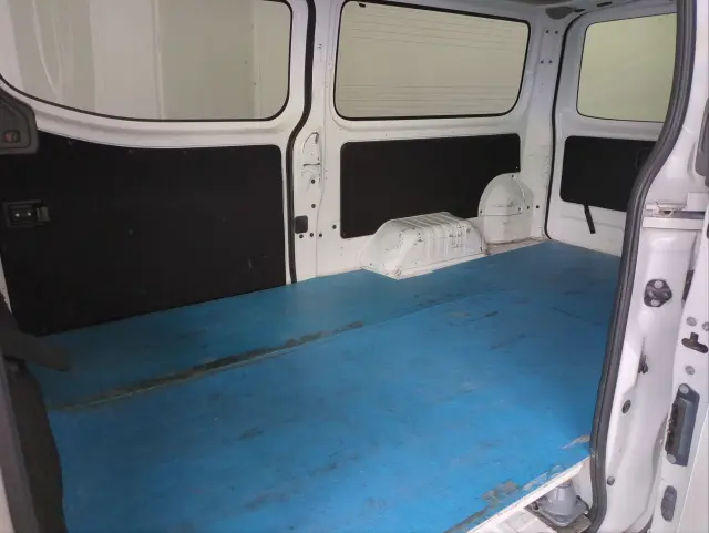 日産 キャラバン ＬＤＦ-ＶＷ2Ｅ26(2WD)の写真4