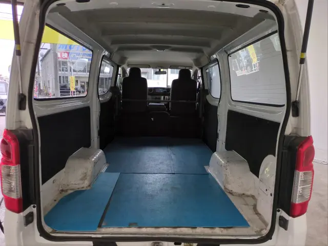 日産 キャラバン ＬＤＦ-ＶＷ2Ｅ26(2WD)の写真5