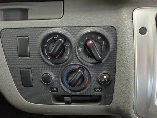 日産 キャラバン ＬＤＦ-ＶＷ2Ｅ26(2WD)の写真23