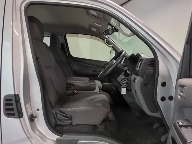 日産 キャラバン ＣＢＦ-ＶＲ2Ｅ26(2WD)の写真19