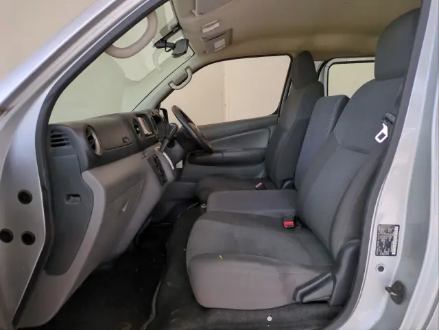 日産 キャラバン ＬＤＦ-ＶＷ6Ｅ26(4WD)の写真3