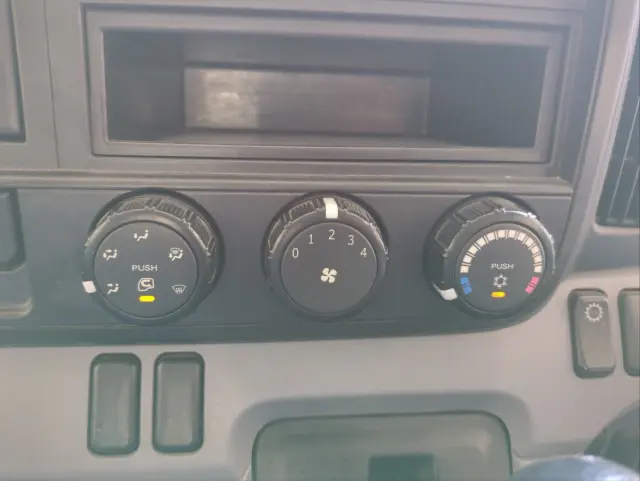 三菱 キャンター ＴＫＧ-ＦＢＡ20(2WD)の写真21