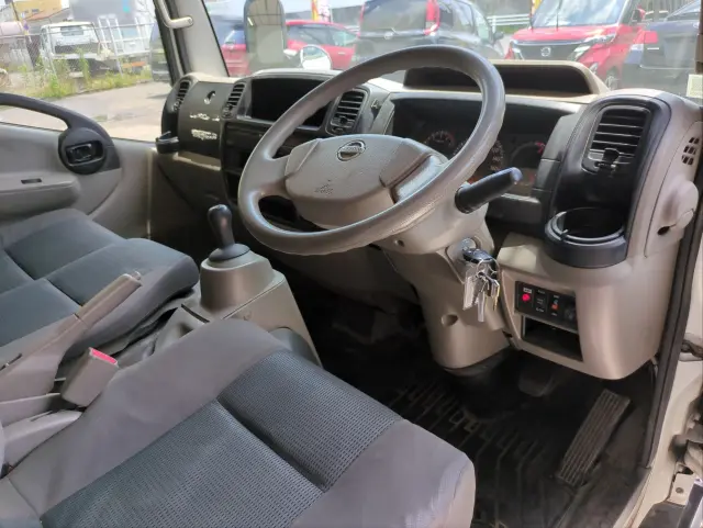 日産 アトラス TKG-SZ2F24(2WD)の写真15