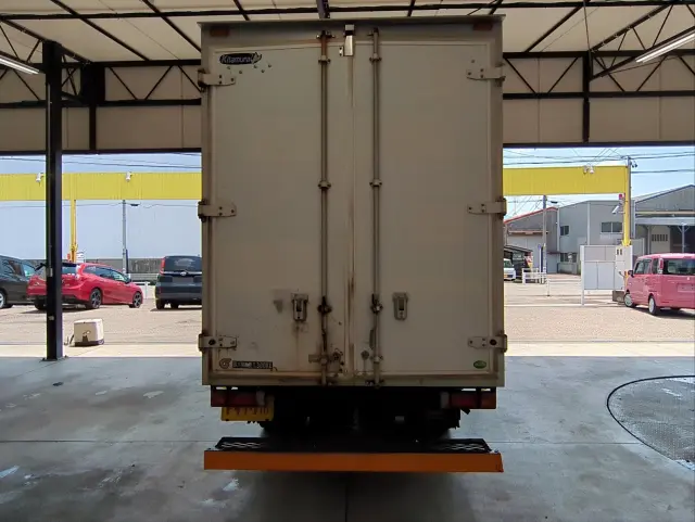 日産 アトラス TKG-SZ2F24(2WD)の写真29