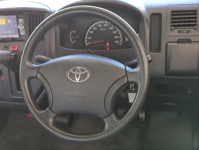 トヨタ タウンエーストラック DBF-S402U(2WD)の写真7