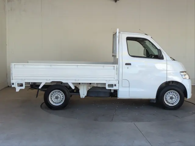 トヨタ タウンエーストラック DBF-S402U(2WD)の写真29