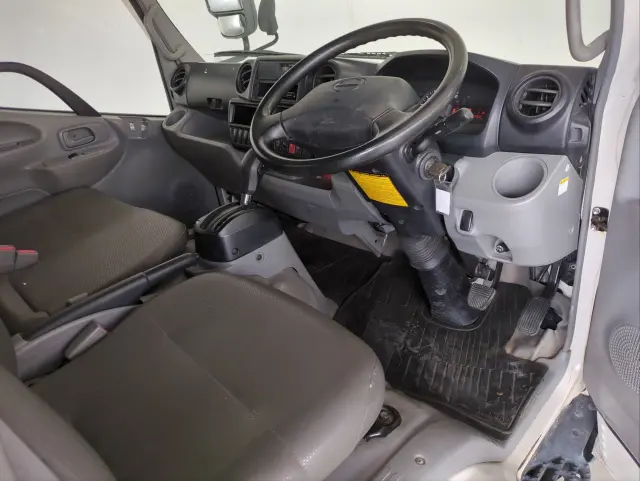 日野 デュトロ TKG-XZU600M(2WD)の写真16