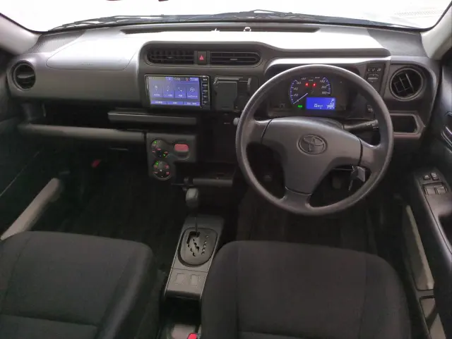 トヨタ プロボックスバン 6AE-NHP160Vの写真6