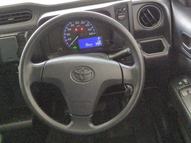 トヨタ プロボックスバン 6AE-NHP160Vの写真7