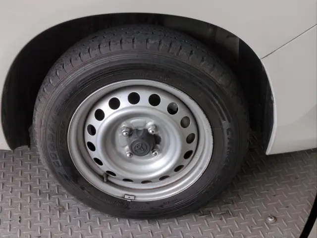 トヨタ プロボックスバン 6AE-NHP160Vの写真17