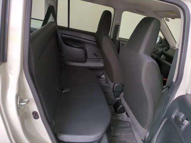 トヨタ プロボックスバン 6AE-NHP160Vの写真20