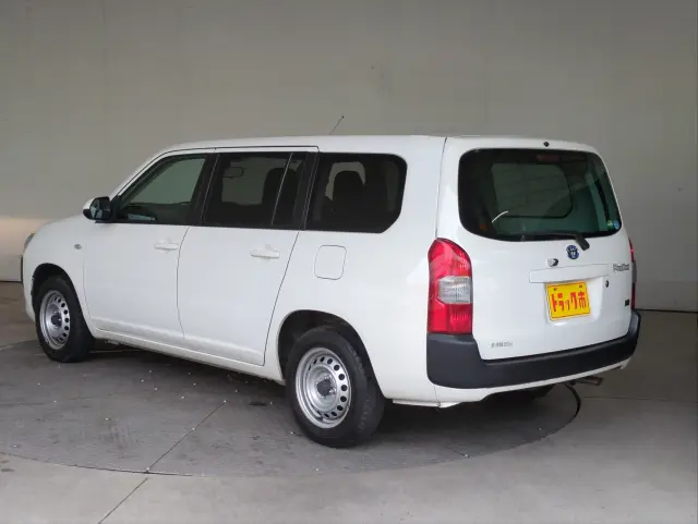 トヨタ プロボックスバン 6AE-NHP160Vの写真36