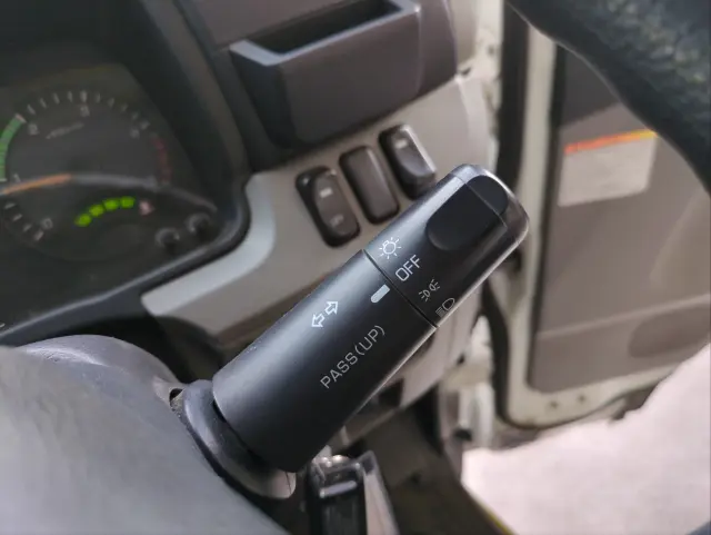 三菱 キャンター TPG-FDA00(4WD)の写真21