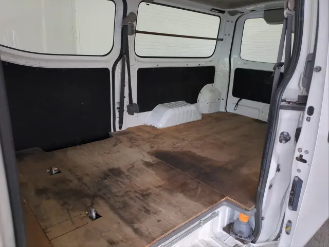 日産 キャラバン LDF-VW2E26(2WD)の写真4