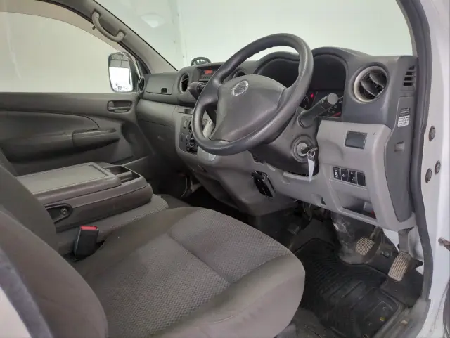 日産 キャラバン LDF-VW2E26(2WD)の写真17