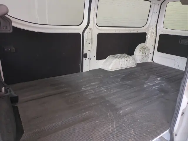 日産 キャラバン LDF-VW2E26(2WD)の写真4