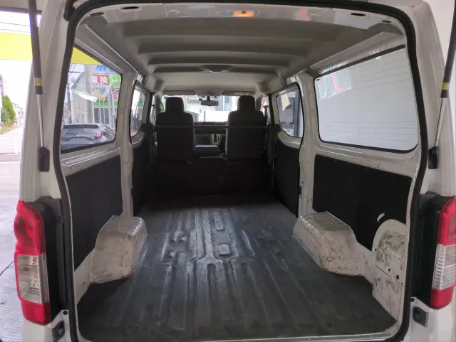 日産 キャラバン LDF-VW2E26(2WD)の写真5