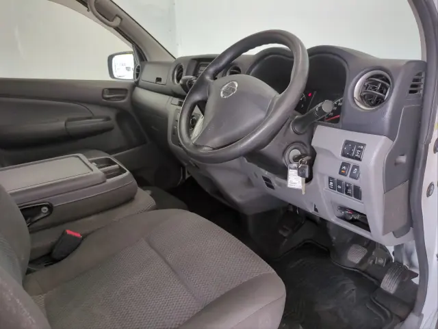 日産 キャラバン LDF-VW2E26(2WD)の写真18