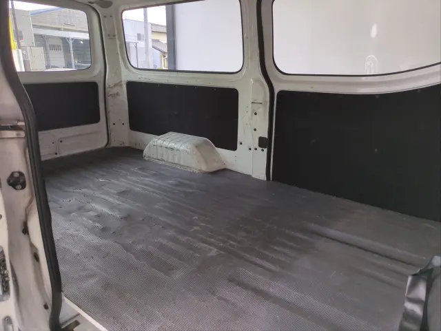 日産 キャラバン LDF-VW2E26(2WD)の写真20