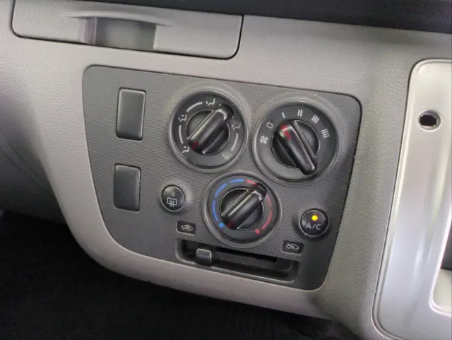 日産 キャラバン LDF-VW2E26(2WD)の写真25