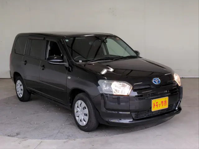 トヨタ プロボックスバン 6AE-NHP160V(2WD)の写真35