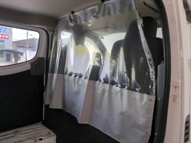 日産 キャラバン CBF-VR2E26(2WD)の写真18