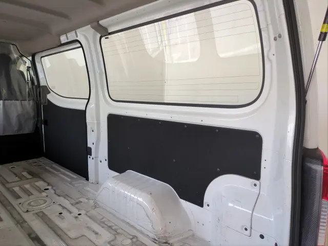 日産 キャラバン CBF-VR2E26(2WD)の写真21