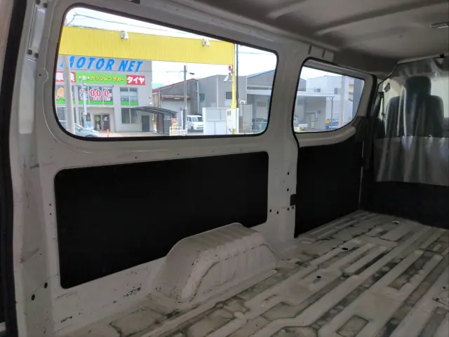 日産 キャラバン CBF-VR2E26(2WD)の写真22