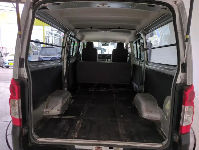 日産 キャラバン CBF-VR2E26(2WD)の写真5