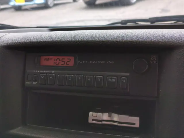 日産 キャラバン CBF-VR2E26(2WD)の写真8