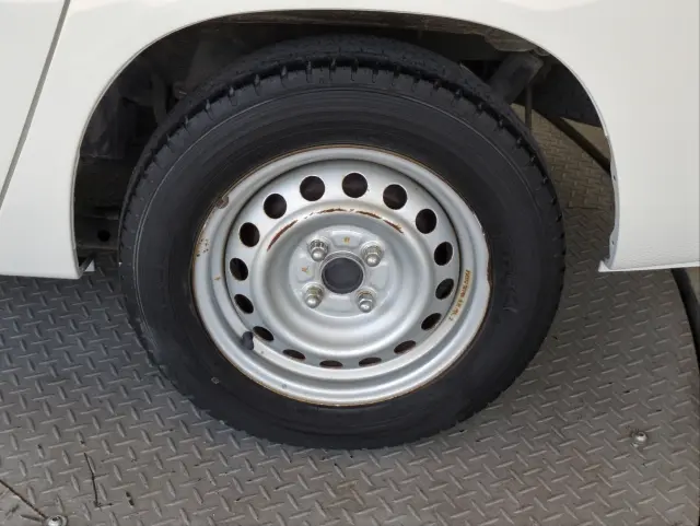 トヨタ プロボックスバン 6AE-NHP160V(2WD)の写真38