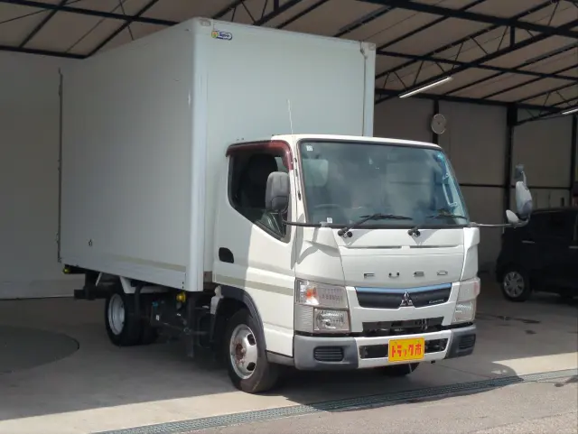 三菱 キャンター TPG-FBA00(2WD)の写真12