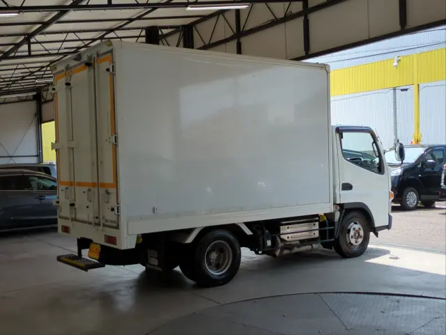 三菱 キャンター TPG-FDA00(4WD)の写真13