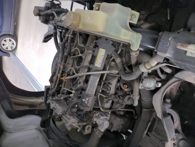 三菱 キャンター TPG-FDA00(4WD)の写真40