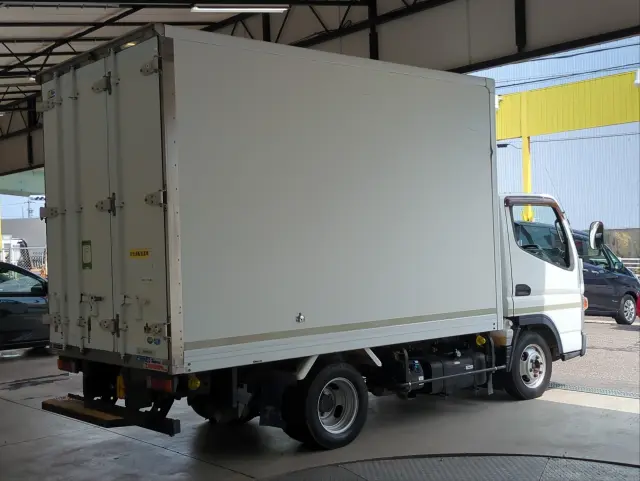 日産 キャラバン CBF-VR2E26(2WD)の写真13
