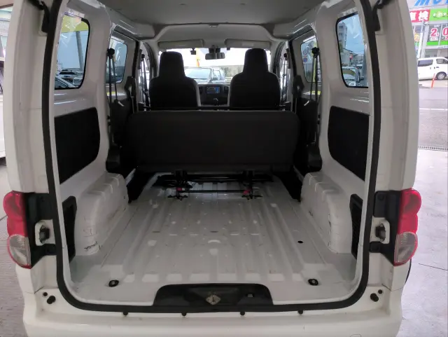 日産 バネットバン ＤＢＦ-ＶＭ20(2WD)の写真5