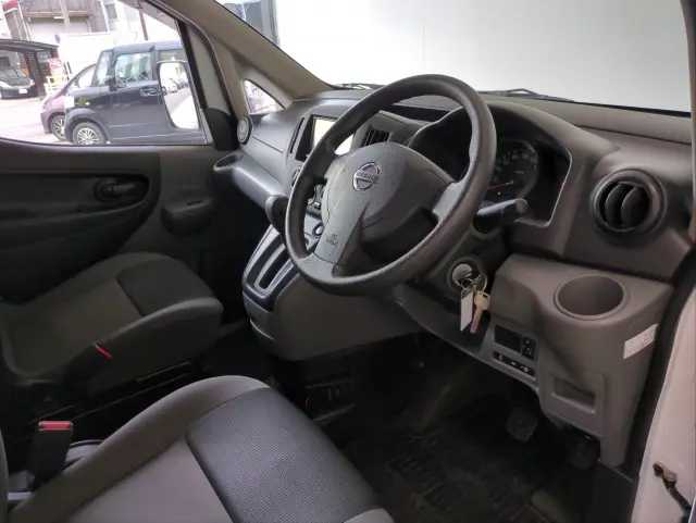 日産 バネットバン ＤＢＦ-ＶＭ20(2WD)の写真17