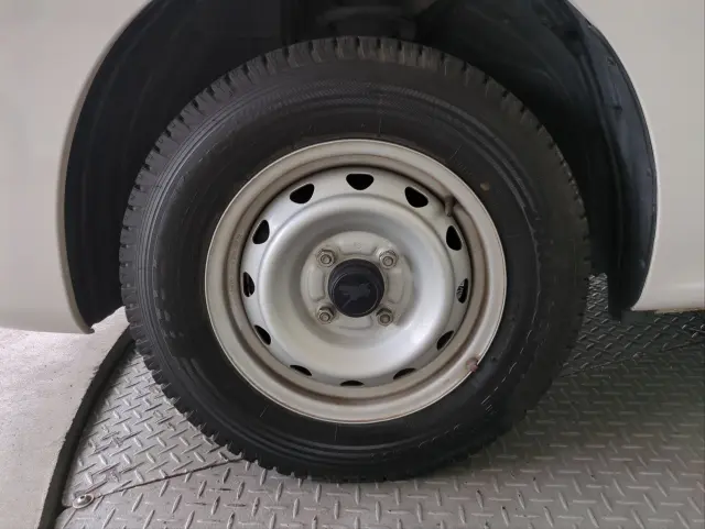 日産 バネットバン ＤＢＦ-ＶＭ20(2WD)の写真42