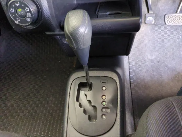 トヨタ プロボックスバン DBE-NCP160V(2WD)の写真23