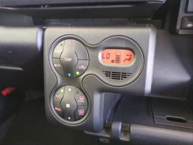 トヨタ プロボックスバン 6AE-NHP160V(2WD)の写真22