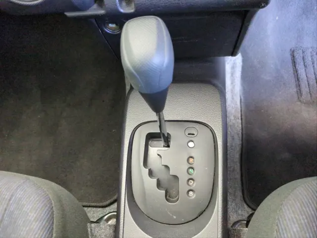 トヨタ プロボックスバン 6AE-NHP160V(2WD)の写真23