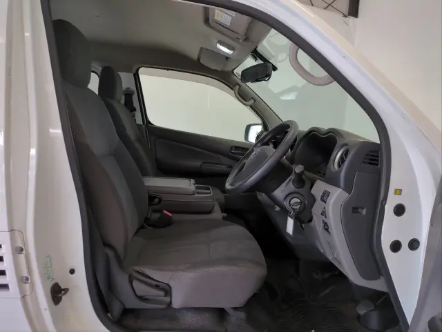 日産 キャラバン LDF-VW2E26(2WD)の写真18