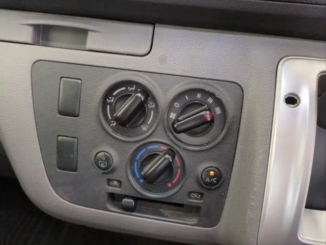 日産 キャラバン LDF-VW2E26(2WD)の写真22