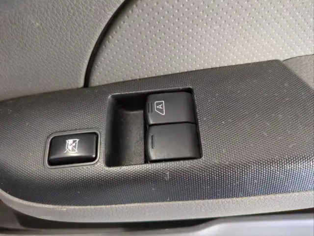 日産 キャラバン CBF-VR2E26(2WD)の写真25