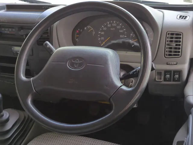 トヨタ ダイナ ABF-TRY220(2WD)の写真7