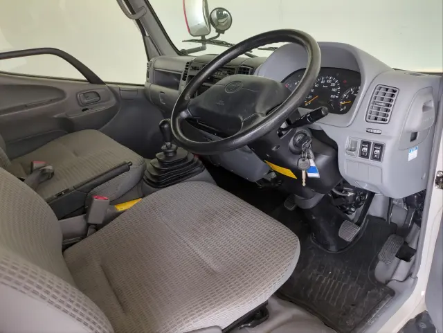 トヨタ ダイナ ABF-TRY220(2WD)の写真16