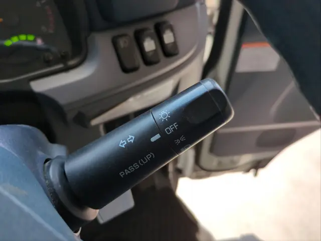 日産 キャラバン CBF-VR2E26(2WD)の写真19