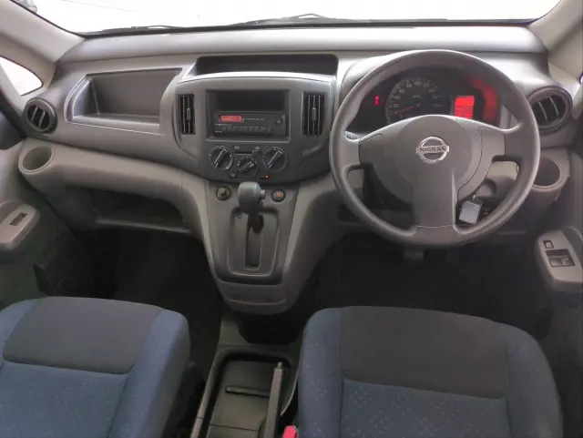 日産 バネットバン DBF-VM20(2WD)の写真6